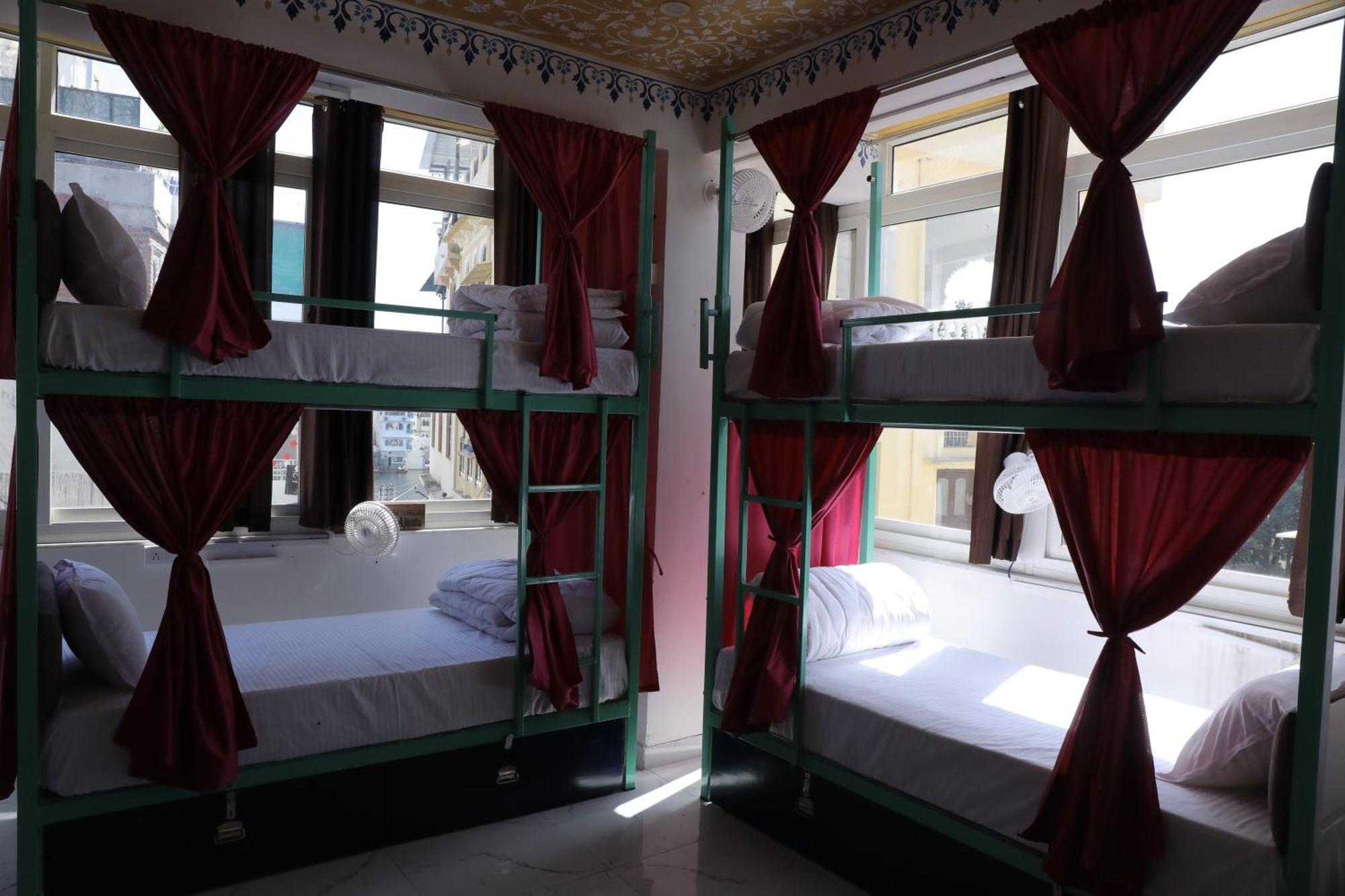 Hostel Funky Bunky Удайпур Екстер'єр фото